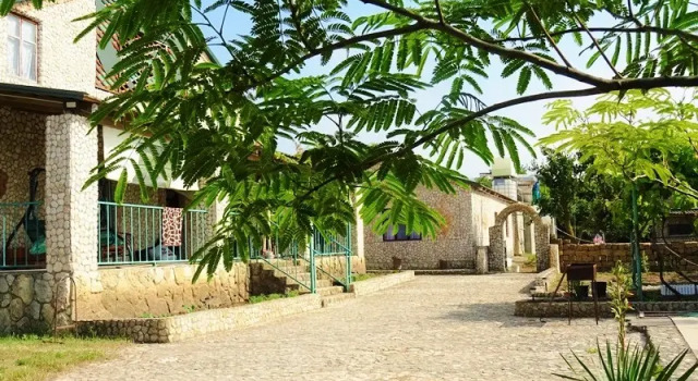 Granat Guest house, Rezervovat Penzión Olenevka 