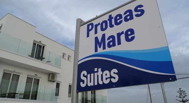 Proteas Mare Suites, Réserver Appartement Hôtels à Protaras avec parking, près de Neolithic Settlement, Parking