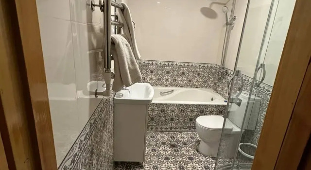 Økonomi- tredobbelt værelse Diyor Hotel