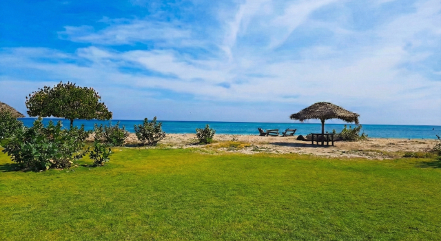 Giman Free Beach Resort Hotel, Rezerwuj Ośrodek wypoczynkowy Hotele w Batticaloa District z parkingiem, Parking