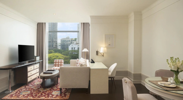 Двухместный клубный номер Prestige c 1 комнатой Отель Oriental Residence Bangkok
