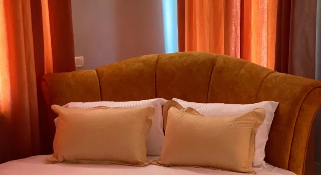 Grand Klaus Hotel, Prenota Hotel Bajram Curri Kukës County