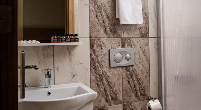 Ekonomiczny trzyosobowy pokój Zeyn Hotel Istanbul Hotel
