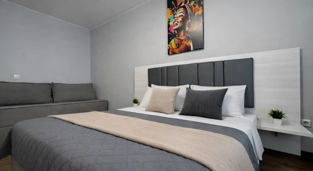 One-room Apartments, Book Apartment Hotels in Tyumen Region with Parking, Parking