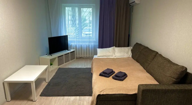 Квартира на Героев Варяга 4