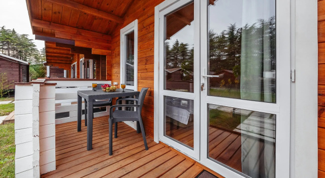 Апартаменты с террасой с 2 комнатами Курортный отель Отель Eco House Pitiunt