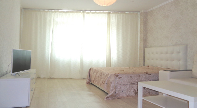 Aviatorov 42 Apartments, Reserva ahora Apartamento Hoteles en Krasnoyarsk con aparcamiento, Aparcamiento