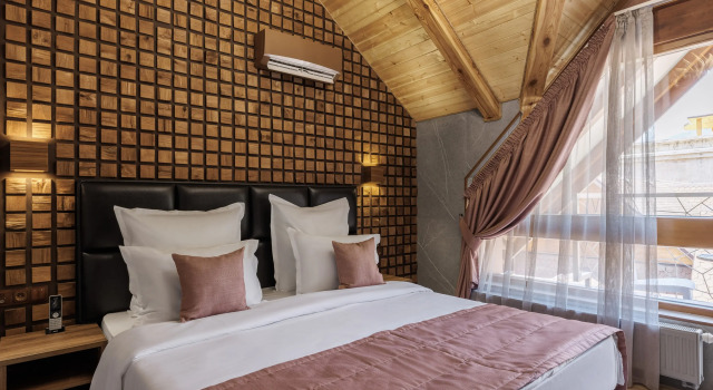 Двухместный номер Deluxe с балконом и с видом на внутренний двор Stellar Collection Chalet Krasnaya Polyana