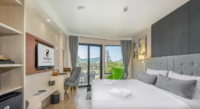Люкс Family Unit Deluxe с 2 комнатами с балконом и с видом на город Zenseana Resort & Spa - Patong, Phuket