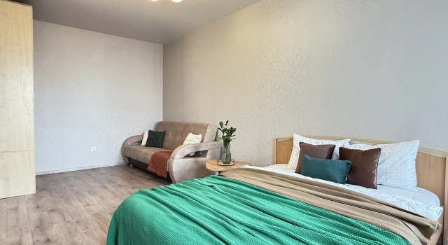 Na Ulitse Aleksandra Matrosova 30g Flat, Reserva ahora Apartamento Hoteles en Krasnoyarsk con aparcamiento, Aparcamiento