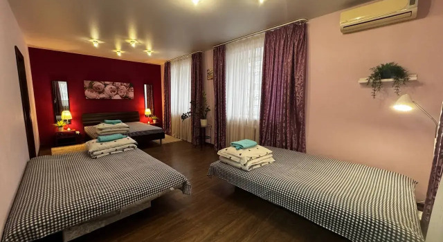 Квартира Фуксия 2 кв 80кв м в Старом центре Уфы