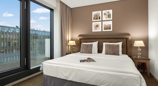 Двухместный номер with Single Sofa Bed Executive с балконом Hotel Royal Prague