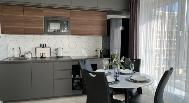 Dvuhkomnatnaya Family Apartment v ZHK ZHemchuzhina Zelenograda Flat, Buchen Sie Ferienwohnung Hotels in Oblast Moskau mit Parkplatz, Parkplätze