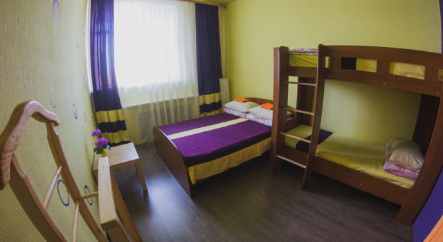 Кровать в общем номере Хостел 7 Rooms