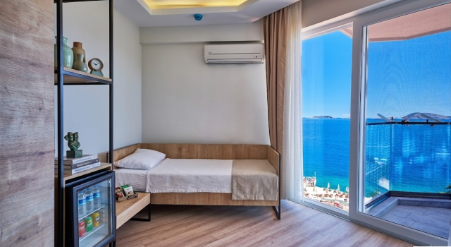 Двухместный номер семейный с балконом Aquarius Hotel
