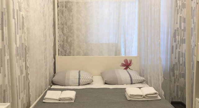 Четырёхместный номер Economy Меблированные комнаты Old Flat  на 1-ой Советской