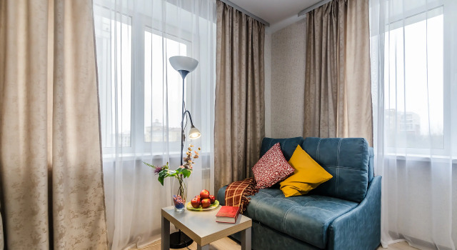 Na Artsybushevskoy 45/4  Flat, Prenota Appartamento Hotel a Samara con parcheggio, Parcheggio