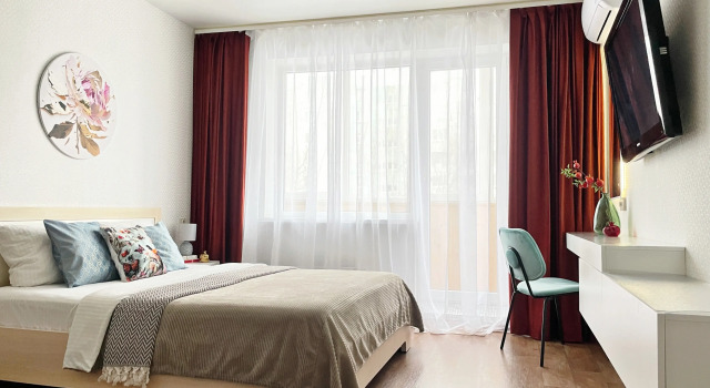 Flora Noir Uyutnaya v Kazani Flat, Prenota Appartamento Kazan' Tatarstan