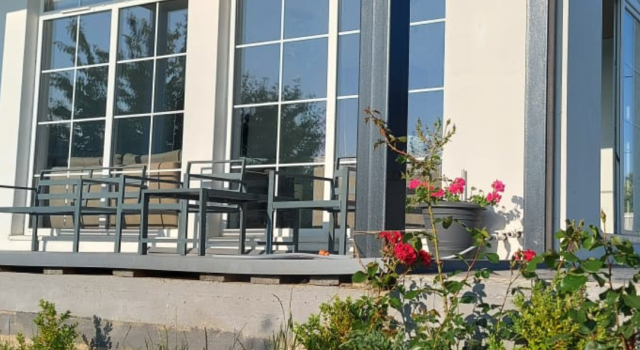 Vid Na More Private House, Book Feriehus Villaer i Yantarny, Villa