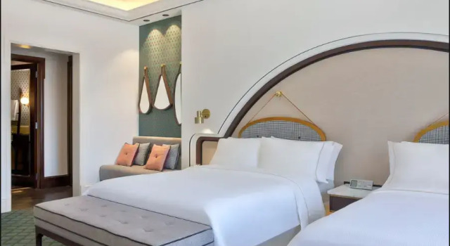 Номер семейный с 2 комнатами с видом на сад The Westin Dubai Mina Seyahi Beach Resort and Waterpark
