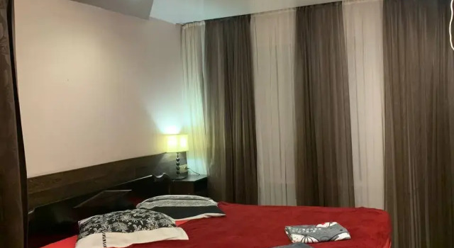Uyutnaya v Tsentre Samary Flat, Prenota Appartamento Hotel a Samara con parcheggio, Parcheggio