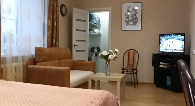Na Beregu Volgi Apartments, Prenota Appartamento Rybinsk 