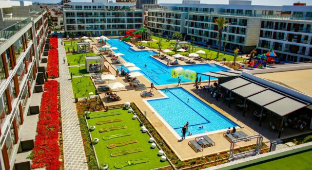 Courtyard Long Beach Holiday Resort, Book Resort Business Hotels in Northern Cyprus, 4* 5*