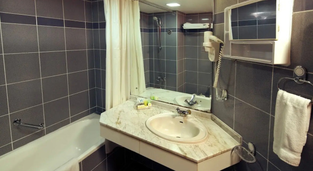 Двухместный номер Deluxe с видом на город Versailles by Vieras Hotel