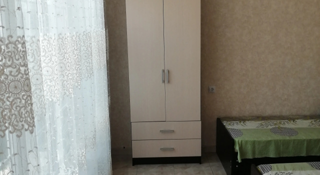Коттедж с 3 комнатами Гостевой дом на Крутой