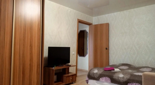 Odnokomnatnaya Chistaya I Uyutnaya Flat, Rezerwuj Apartament Hotele w Republika Komi z parkingiem, Parking