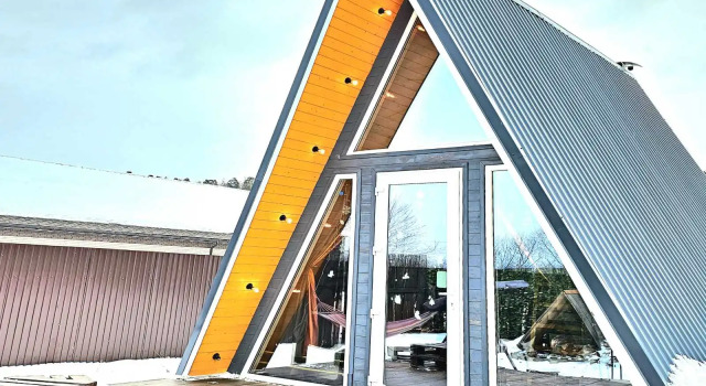 A-Frame Na Malinovoy Private House, Prenota Casa vacanze Hotel a Irkutsk Region con piscina, Piscina