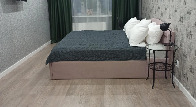 Prostornaya yevrodvukhkomnatnaya kvartira na Zakirova Flat, Prenota Appartamento Hotel a Udmurtia con parcheggio, Parcheggio