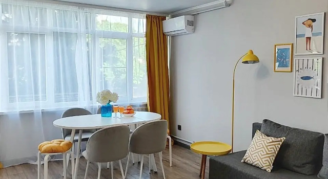2kh komnatnaya v tsentre Sochi s vidom na reku i gory Flat, Buchen Sie Ferienwohnung Sotschi Sotschi (und Umgebung)