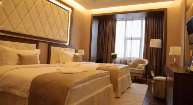 Garden Luxe Double room with city view Garden Park Inn Hotel