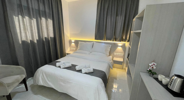La Veranda Hotel, Rezerwuj Hotel Hotele 3-gwiazdkowe w Larnaka, w pobliżu District Courthouse, 3*