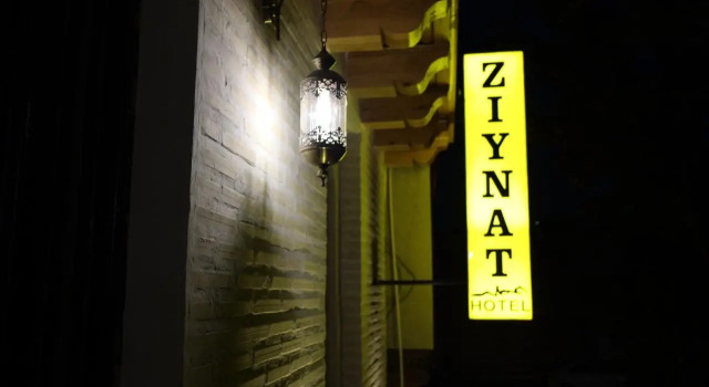 ZIYNAT Hotel, Prenota Hotel Hotel a Bukhara con parcheggio, Parcheggio