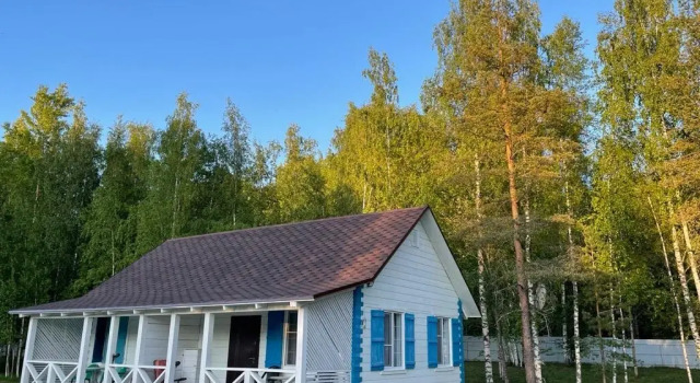 Семейный коттедж с красивым видом из окна Дом для отпуска Родная Усадьба