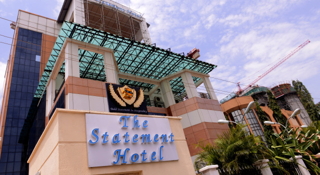 The Statement Hotel, Book Hotel Hotels in Bwari with a Pool, Swimming Pool