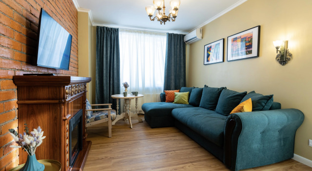 Yarkaya Dvukhkomnatnaya Kvartira S Dvumya Balkonami Flat, Rezerwuj Apartament Chabarowsk Kraj Chabarowski