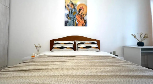 Atmosfernaya Yevrodvushka Siyanie Apartments, Prenota Appartamento Hotel a Almaty con parcheggio, Parcheggio