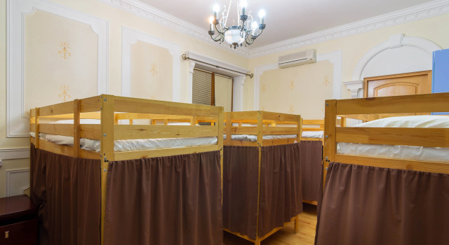 Кровать в общем номере Like Hostel Pyatigorsk