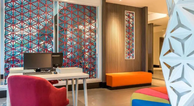 Отель ibis Styles Phuket City Hotel