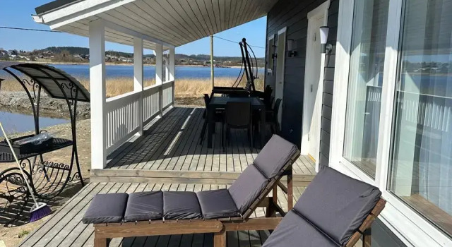 Kottedzh S Vidom Na Ozero  Private house, Prenota Casa vacanze Hotel a Carelia con parcheggio, Parcheggio