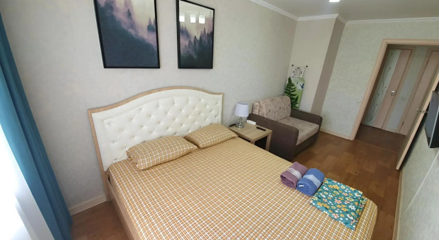 Vitalij HouseRent Dvuhkomnatnaya po ul. Mira,17  Flat, Prenota Appartamento Al'met'evsk 
