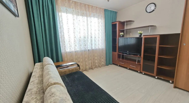Na Ulitse Meridiannaya 20 Flat, Prenota Appartamento Hotel a Tatarstan con parcheggio, Parcheggio