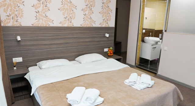 Hotel M9 Hotel, Rezerwuj Hotel Tanie hotele w Region Tbilisi