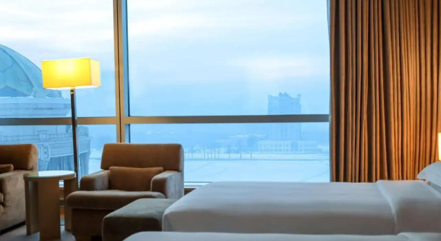 Twin Club Access room with lake view Hyatt Regency Dushanbe