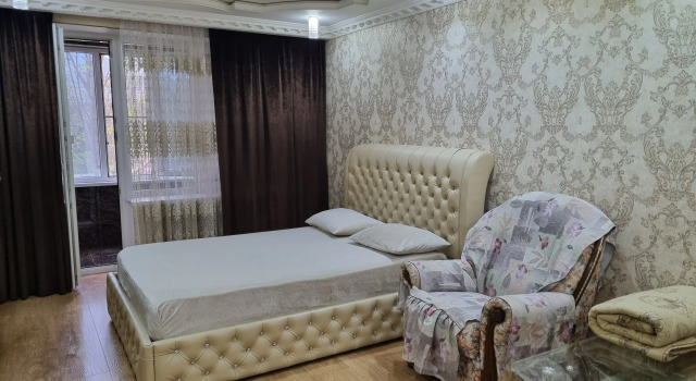 Квартира Уютная с видом на гору в центре города, Забронировать Апартаменты/квартира Минеральные Воды Кавминводы