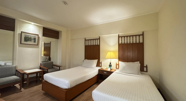 Двухместный номер Classic (с ограниченным видом) Bangkok Palace Hotel