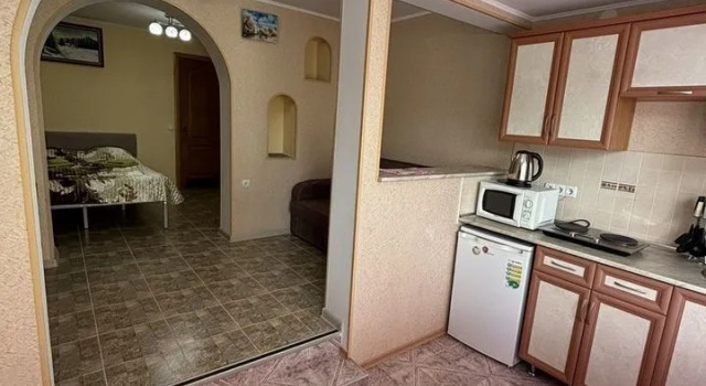 Studiya S Uyutnym Dvorikom Semeynogo Tipa Apartments, Prenota Appartamento Alushta Alushta, Ukraine